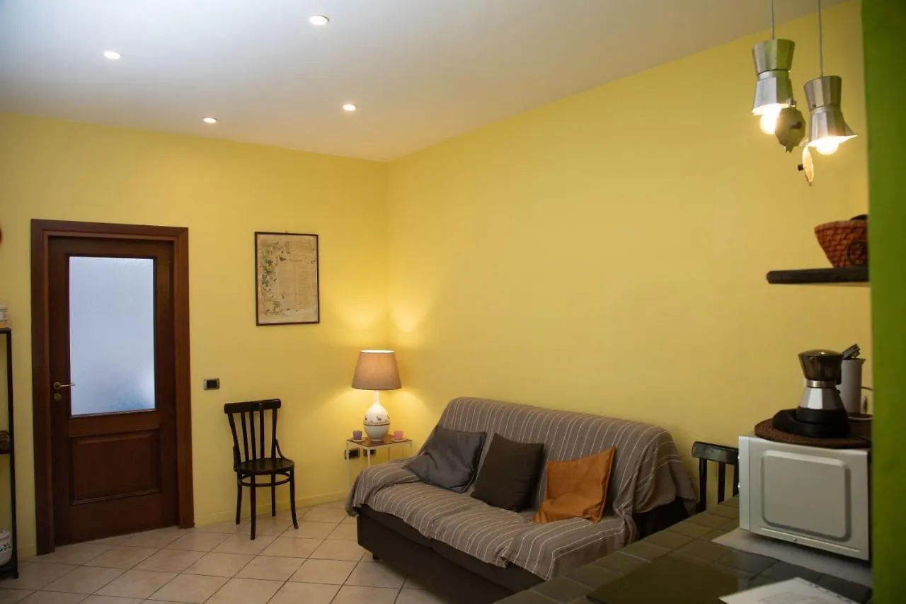 Casa Vacanze Funiculi' Al Corso Neapol Apartmán